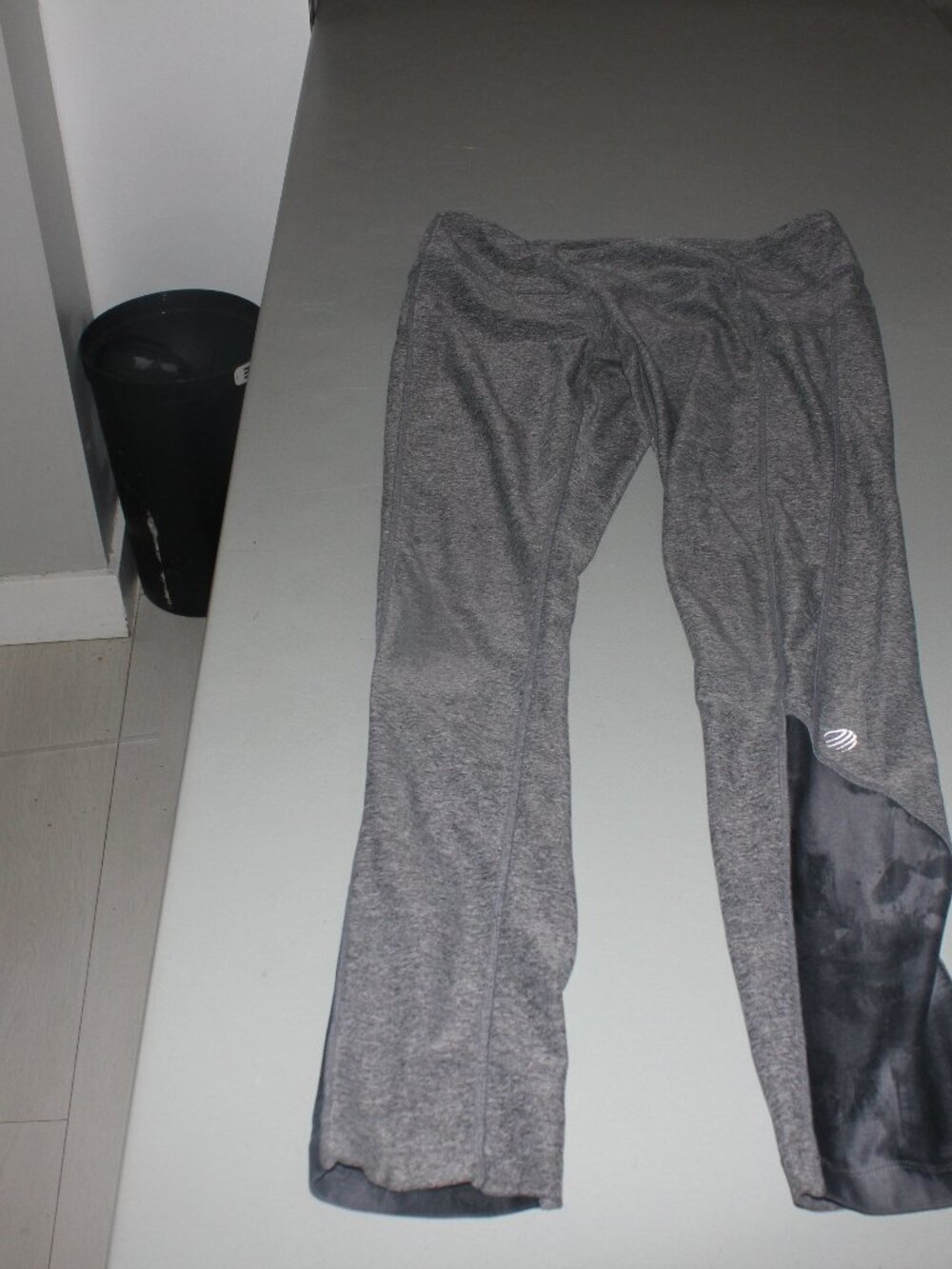 Grey Running Mpg Leggings Size Medium